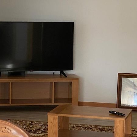 Vivenda Caixilao Casa Com 3 Quartos 维亚纳堡 外观 照片