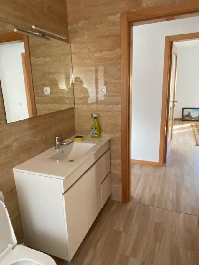 Vivenda Caixilao Casa Com 3 Quartos 维亚纳堡 外观 照片